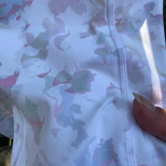 FABLETICS PURELUXE TIE DYE LEGGINGS - Picture 3 of 4